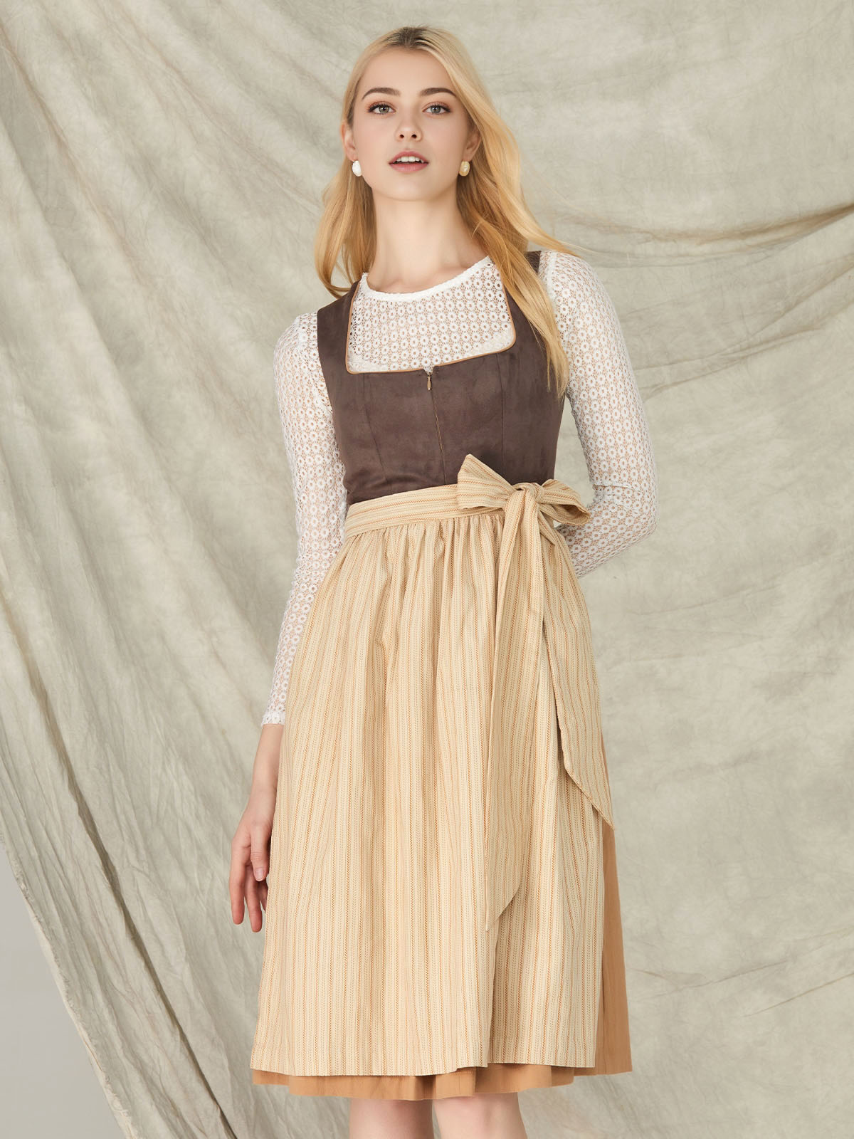 Dirndl Braun – Tradition und Eleganz