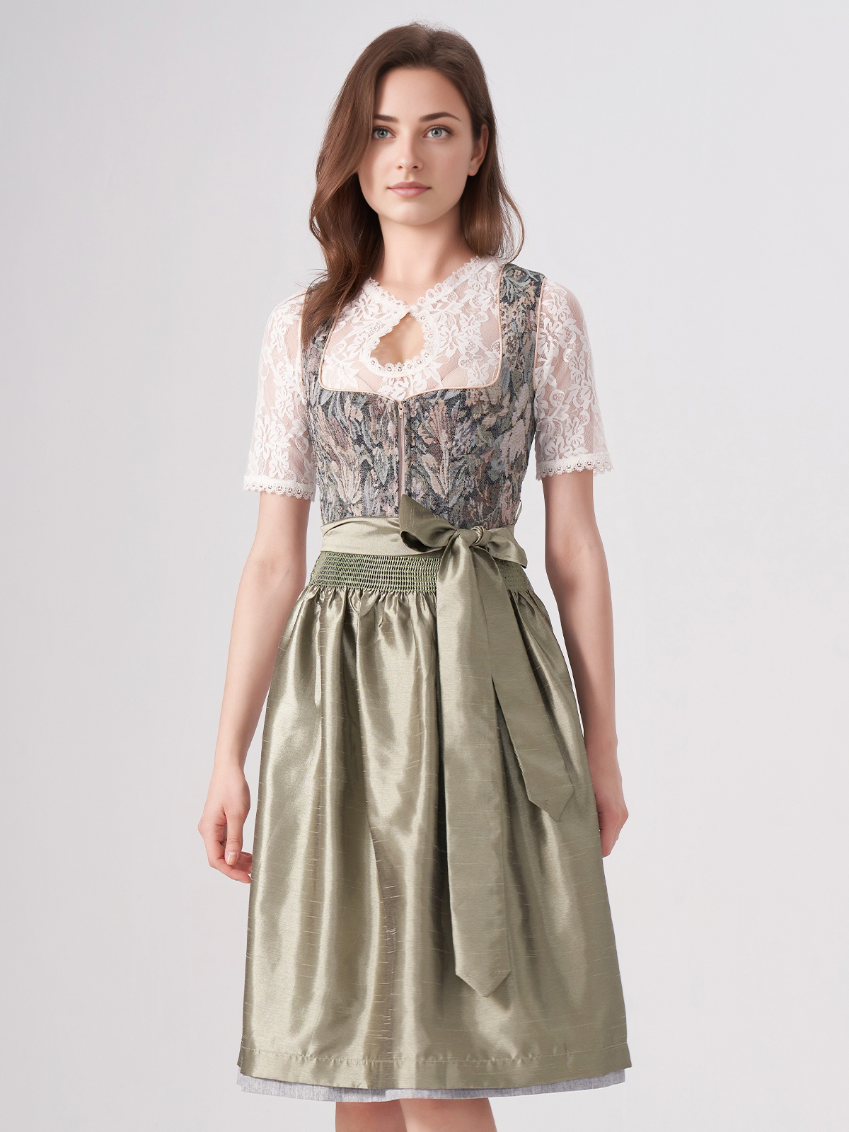 Dirndl mit Herzausschnitt in Grün