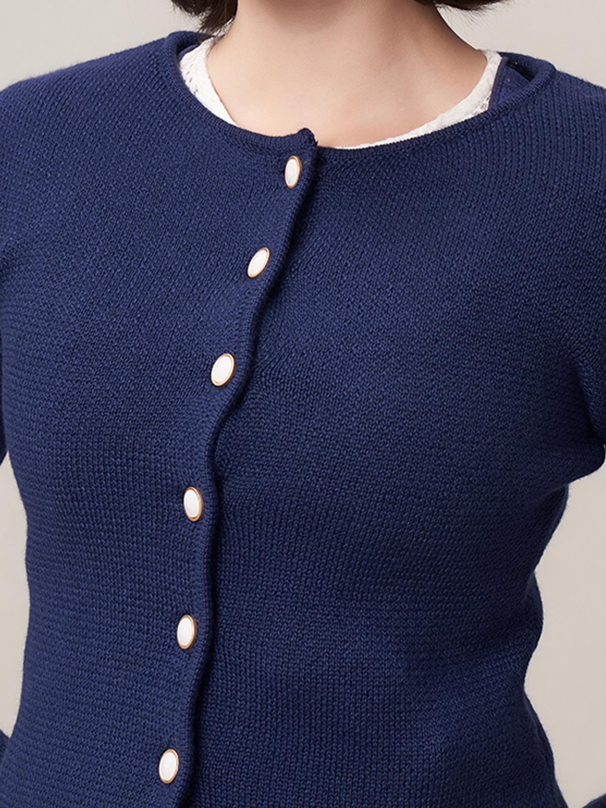 Dirndl in Marineblau