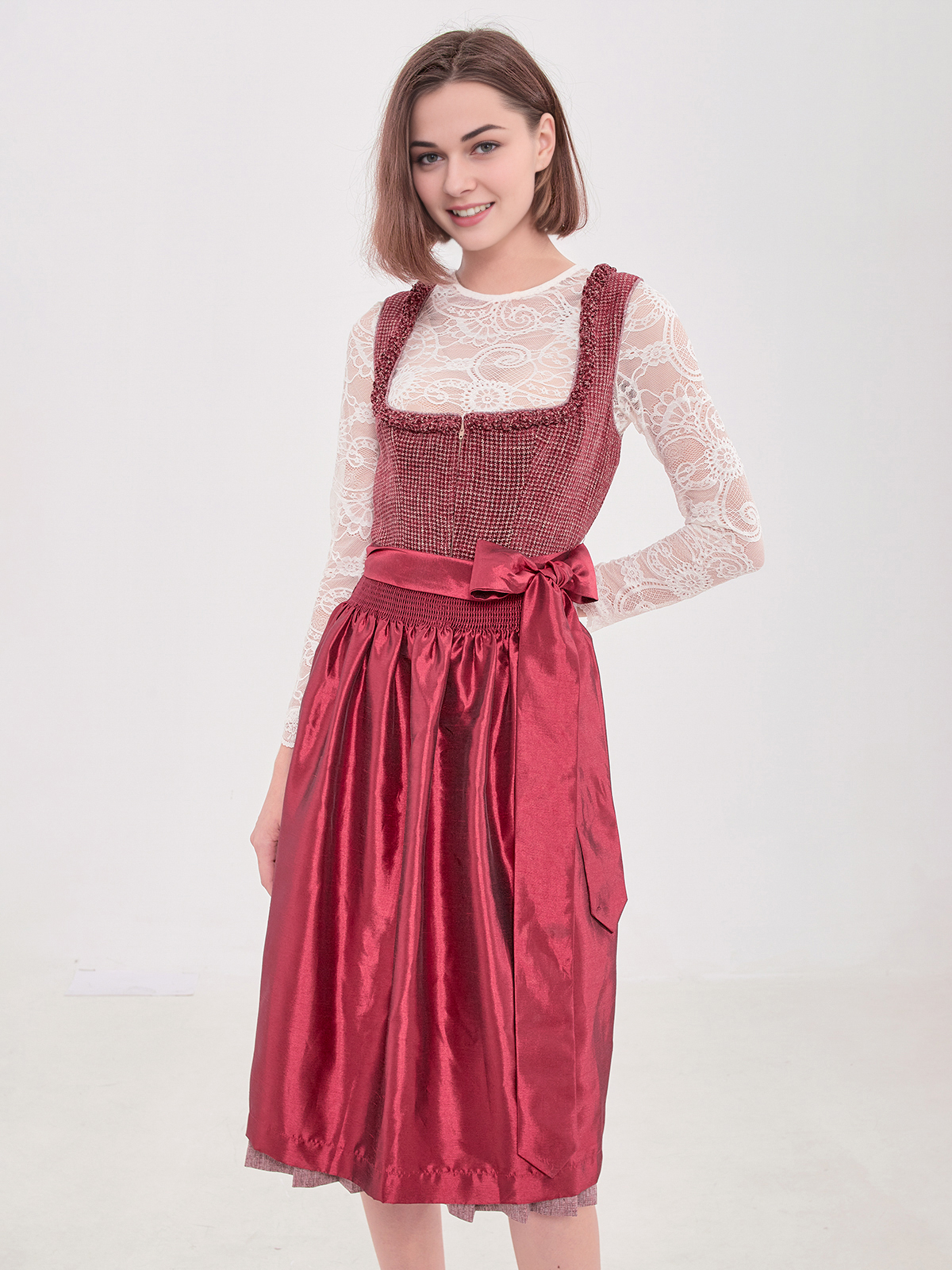 Modernes blaues Samt Dirndl