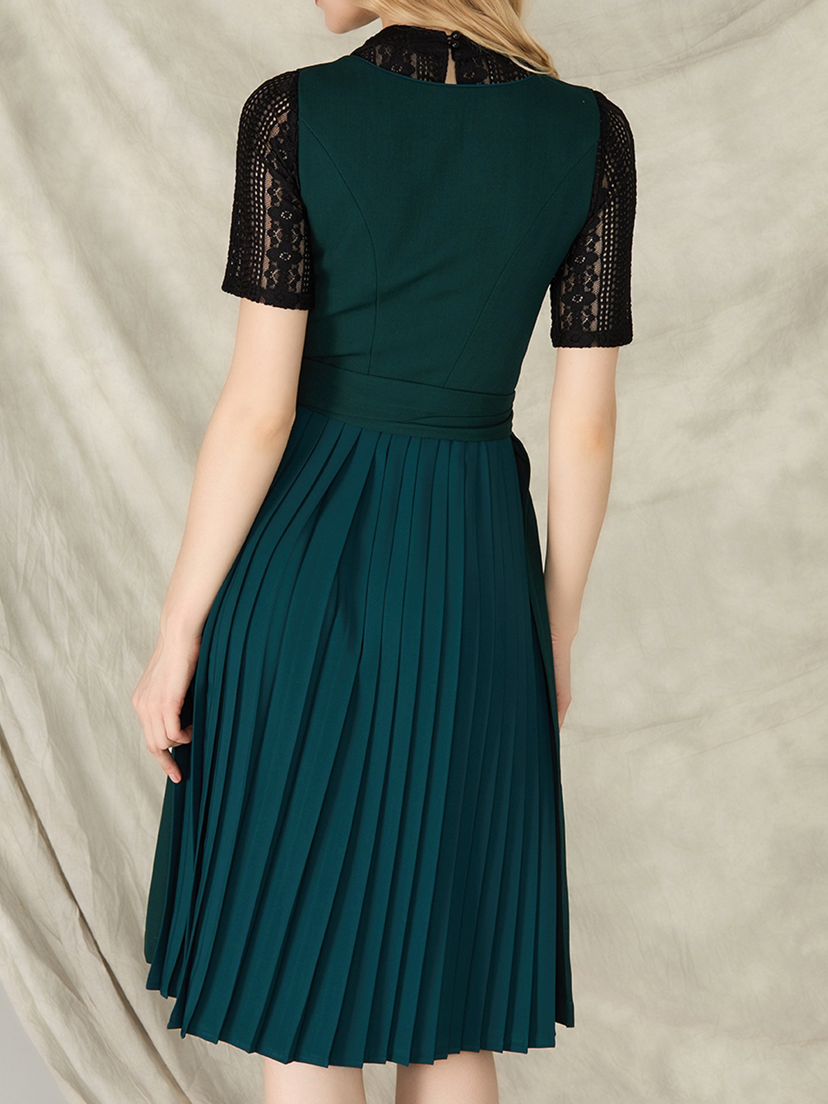 Dirndl in Grün – zeitlos und elegant