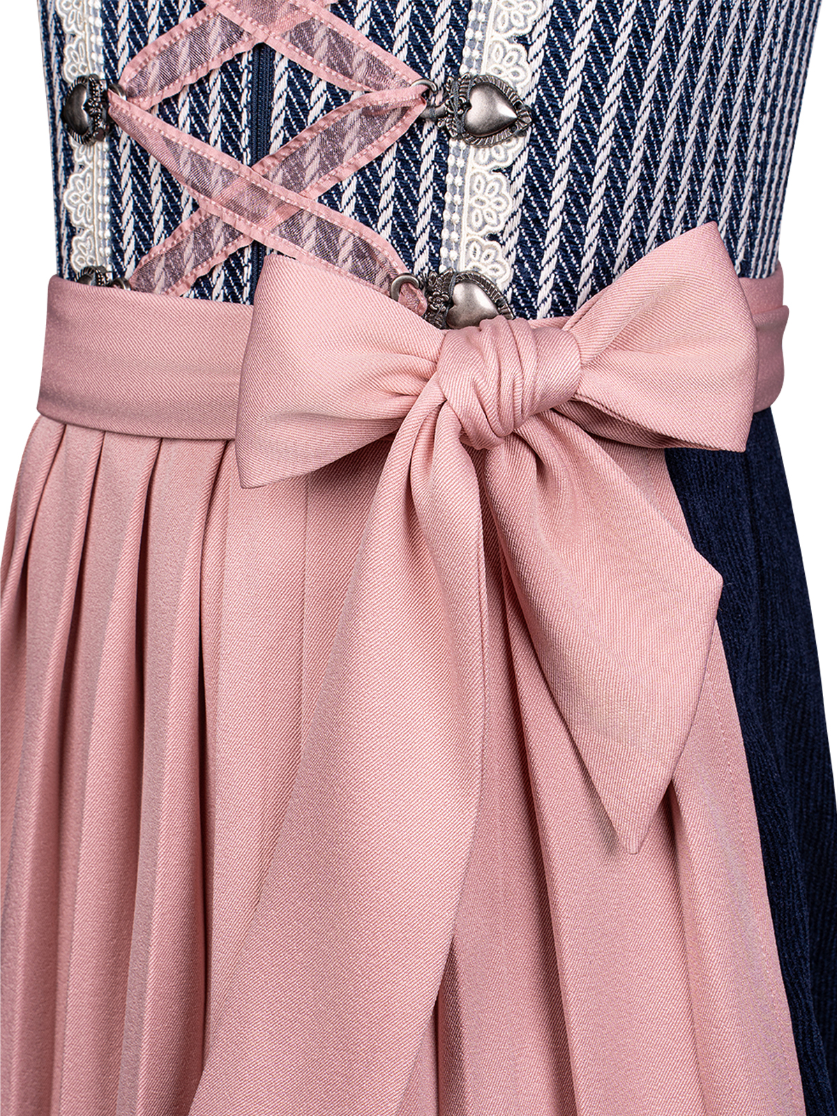 Modernes Dirndl in Schwarz mit blauen Akzenten
