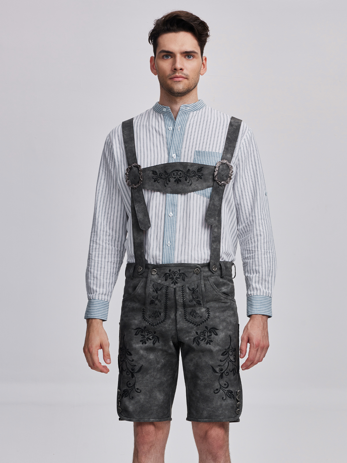 Modernes Dirndl in Grau